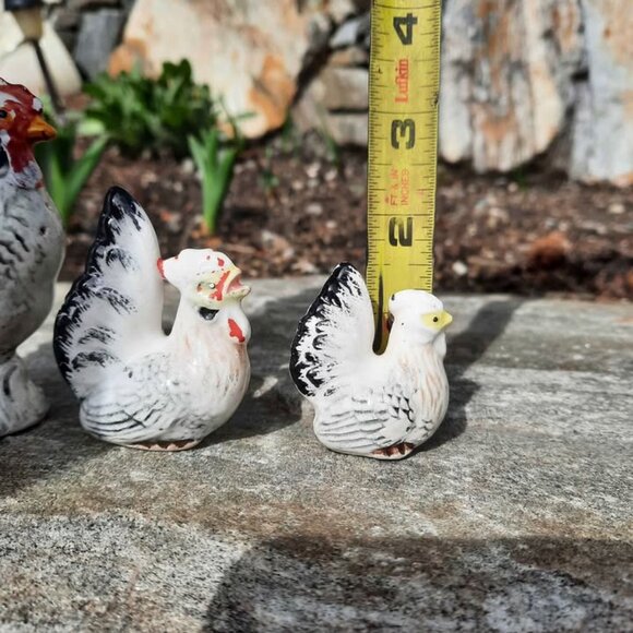 Set of 3 VTG Porcelain Rooster/Chicken Figurines - Picture 2 of 9